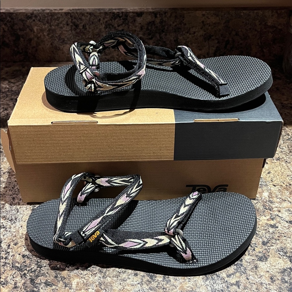 Teva Original Universal Slim Sandal - Picture 8 of 10